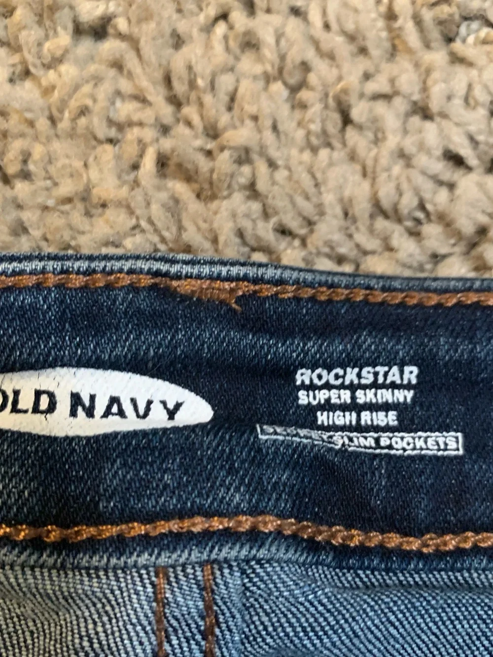 Old Navy Rockstar Super Skinny Distressed Raw Hem High Rise Jeans 4